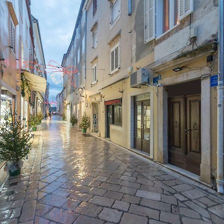 Studios & Apartments Porto Zadar Ngoại thất bức ảnh
