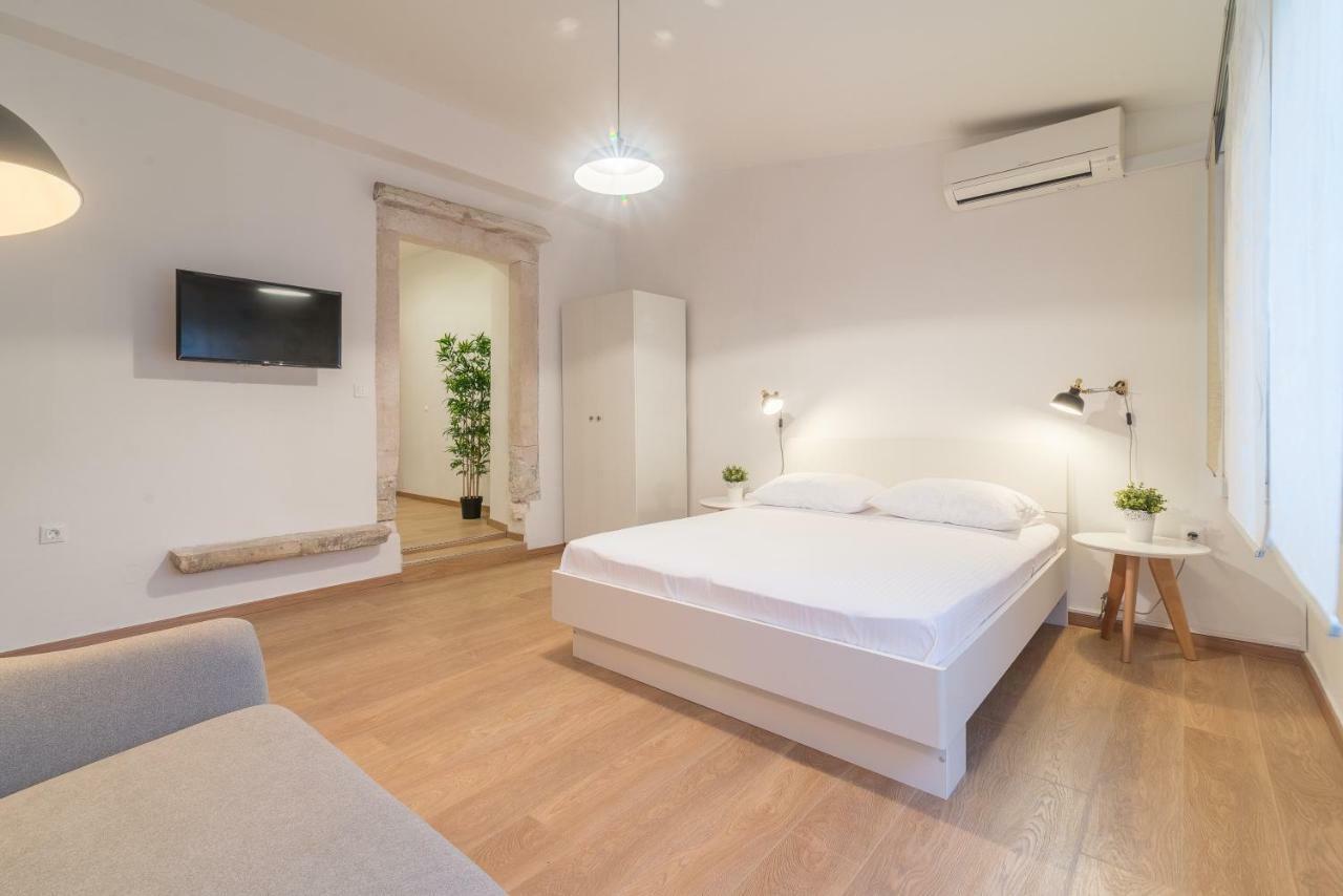 Studios & Apartments Porto Zadar Ngoại thất bức ảnh