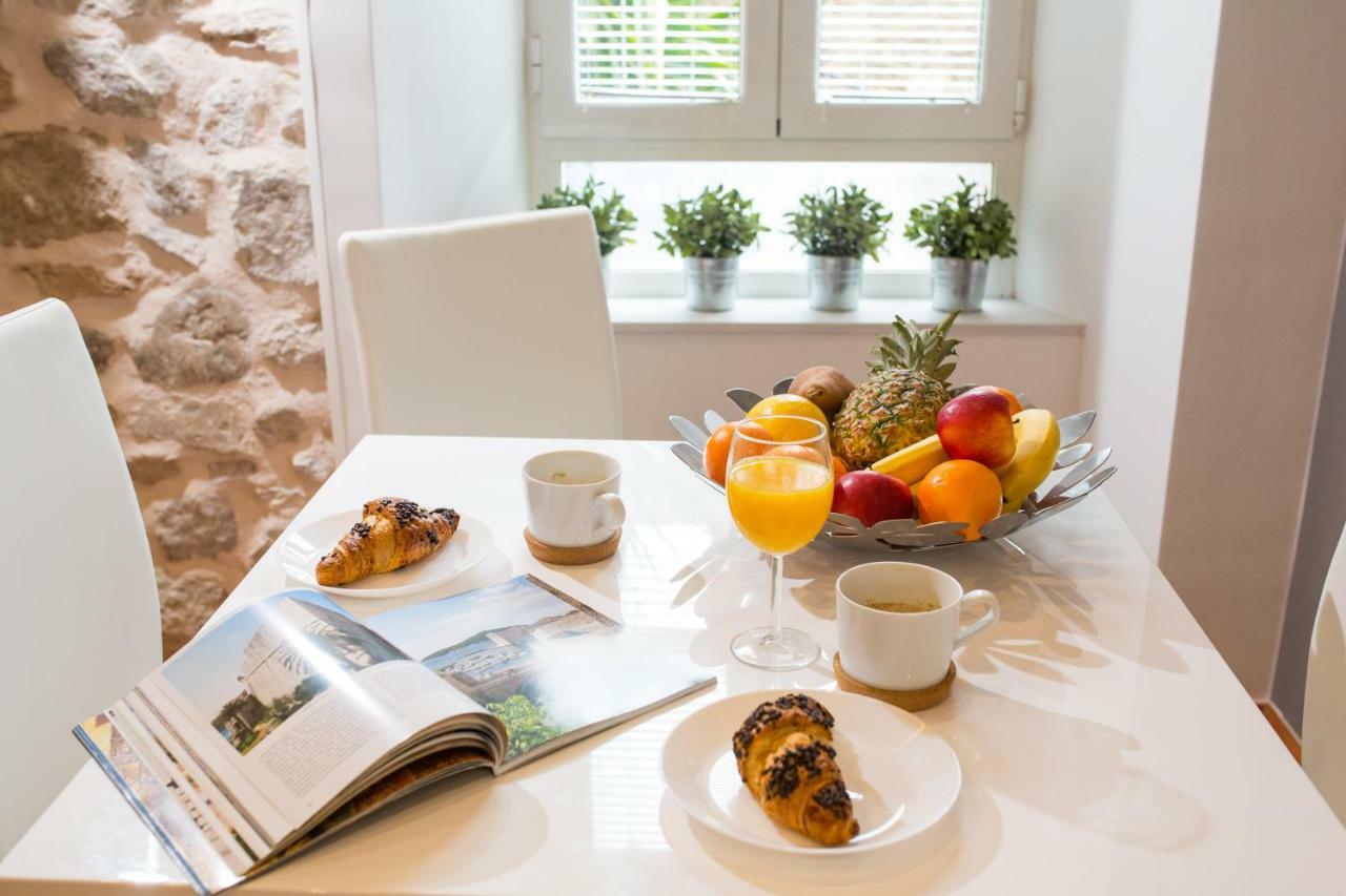 Studios & Apartments Porto Zadar Ngoại thất bức ảnh