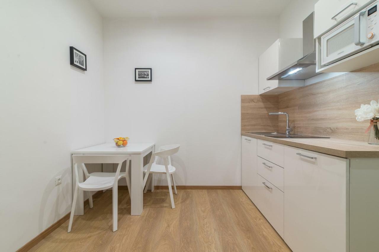 Studios & Apartments Porto Zadar Ngoại thất bức ảnh